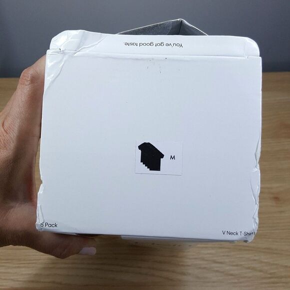 CALVIN KLEIN Shirt Mens Medium Black 5-Pack V-Neck Tee 100% Cotton Classic Fit - Picture 3 of 6